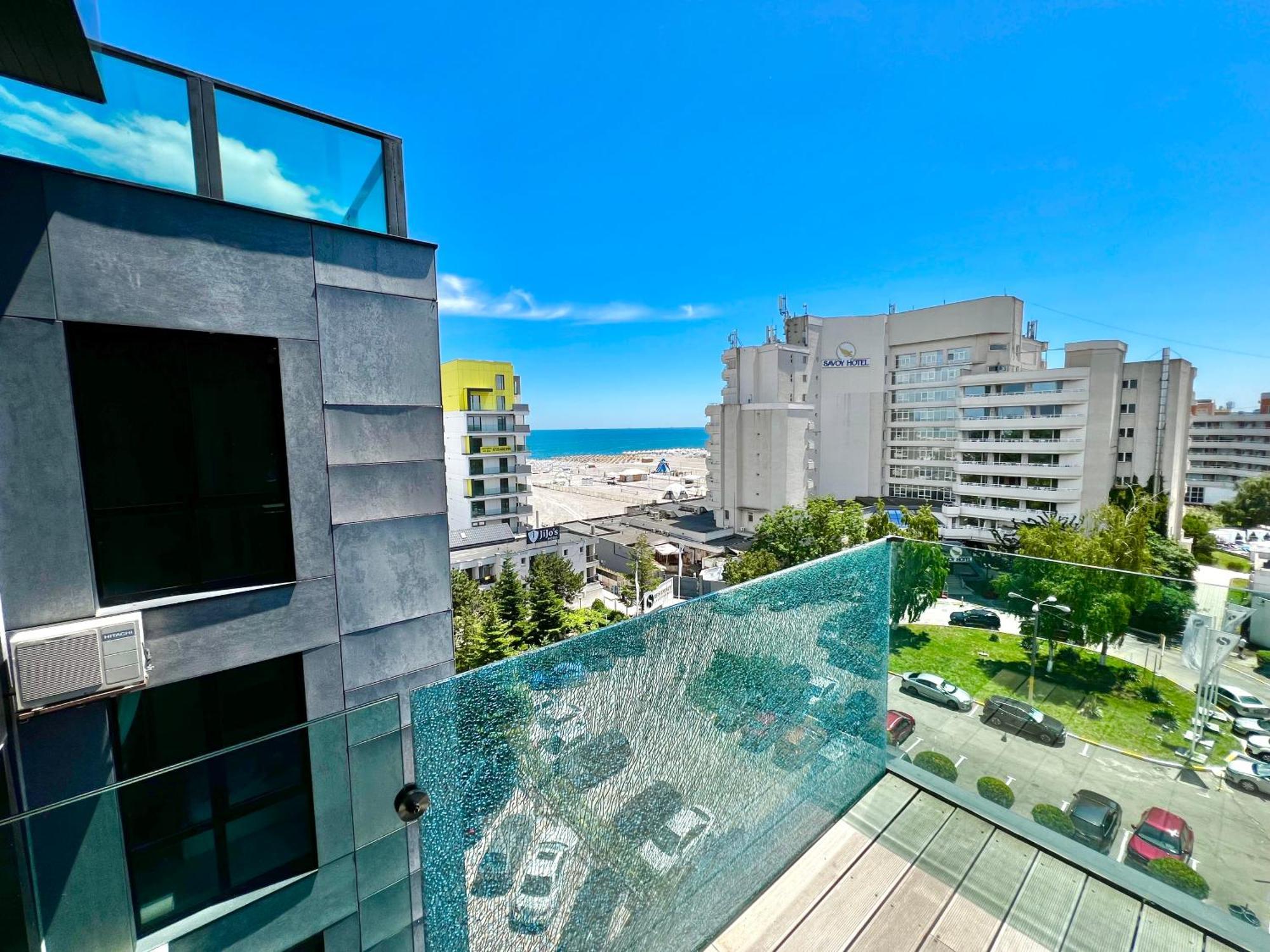 Blue Bike Seaview Apartment Mamaia Esterno foto