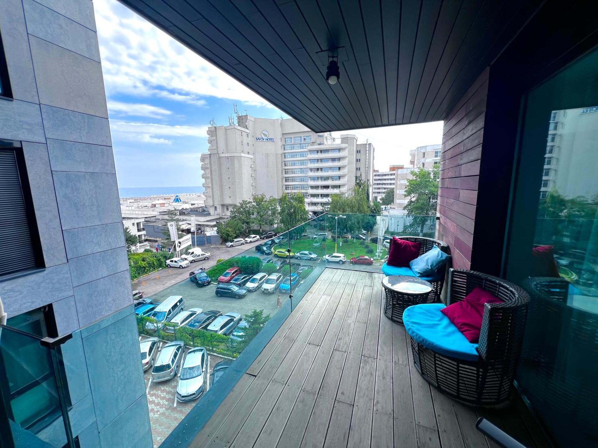 Blue Bike Seaview Apartment Mamaia Esterno foto