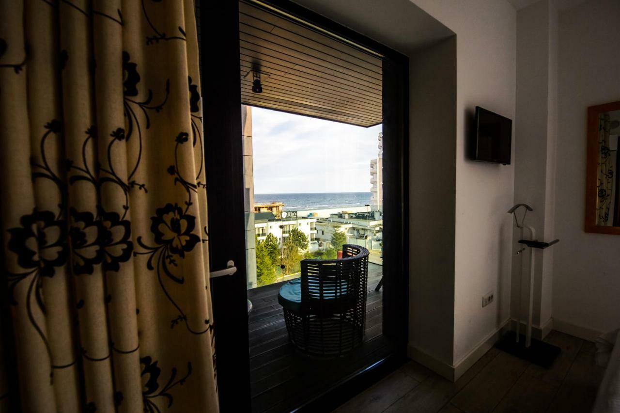 Blue Bike Seaview Apartment Mamaia Esterno foto