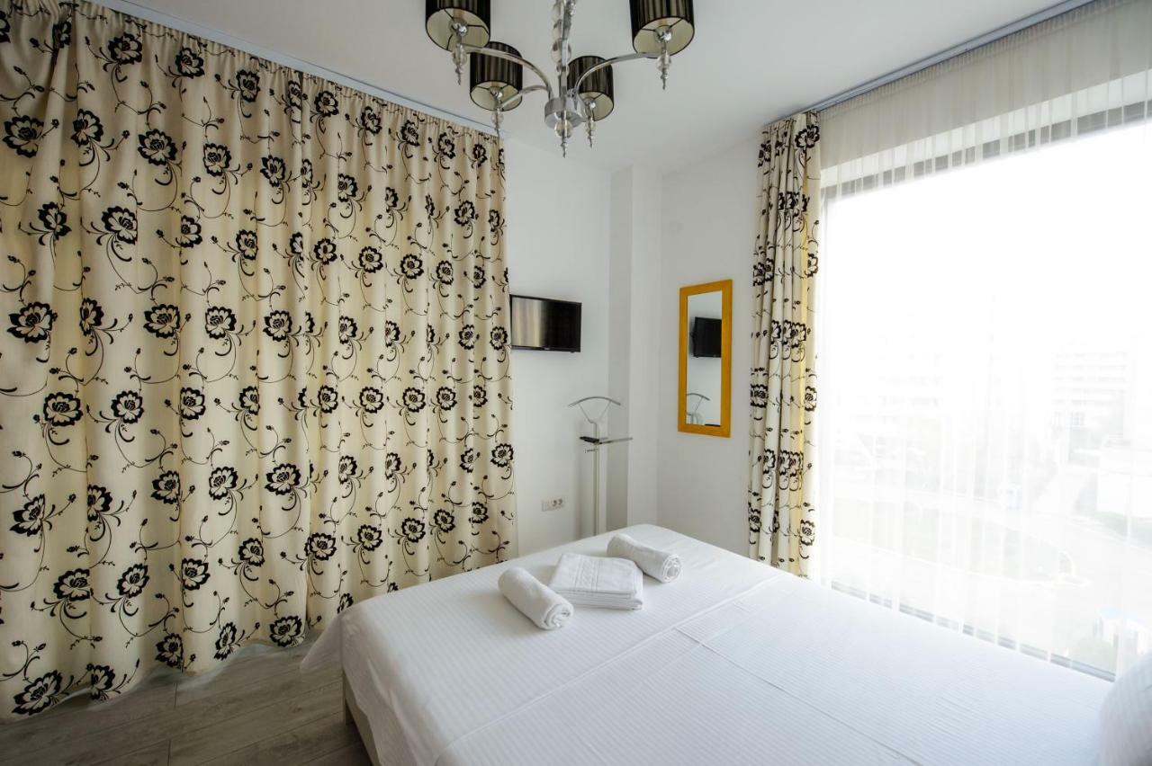 Blue Bike Seaview Apartment Mamaia Esterno foto