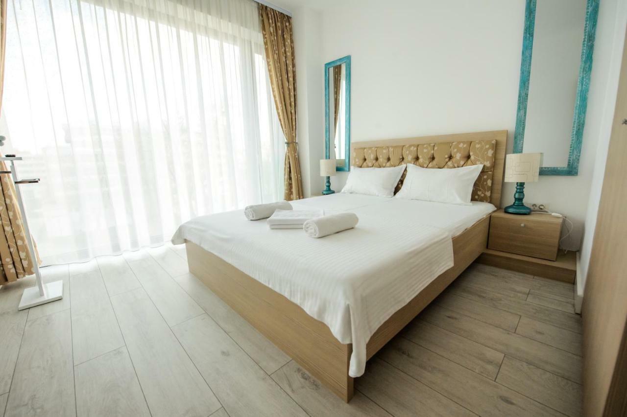Blue Bike Seaview Apartment Mamaia Esterno foto