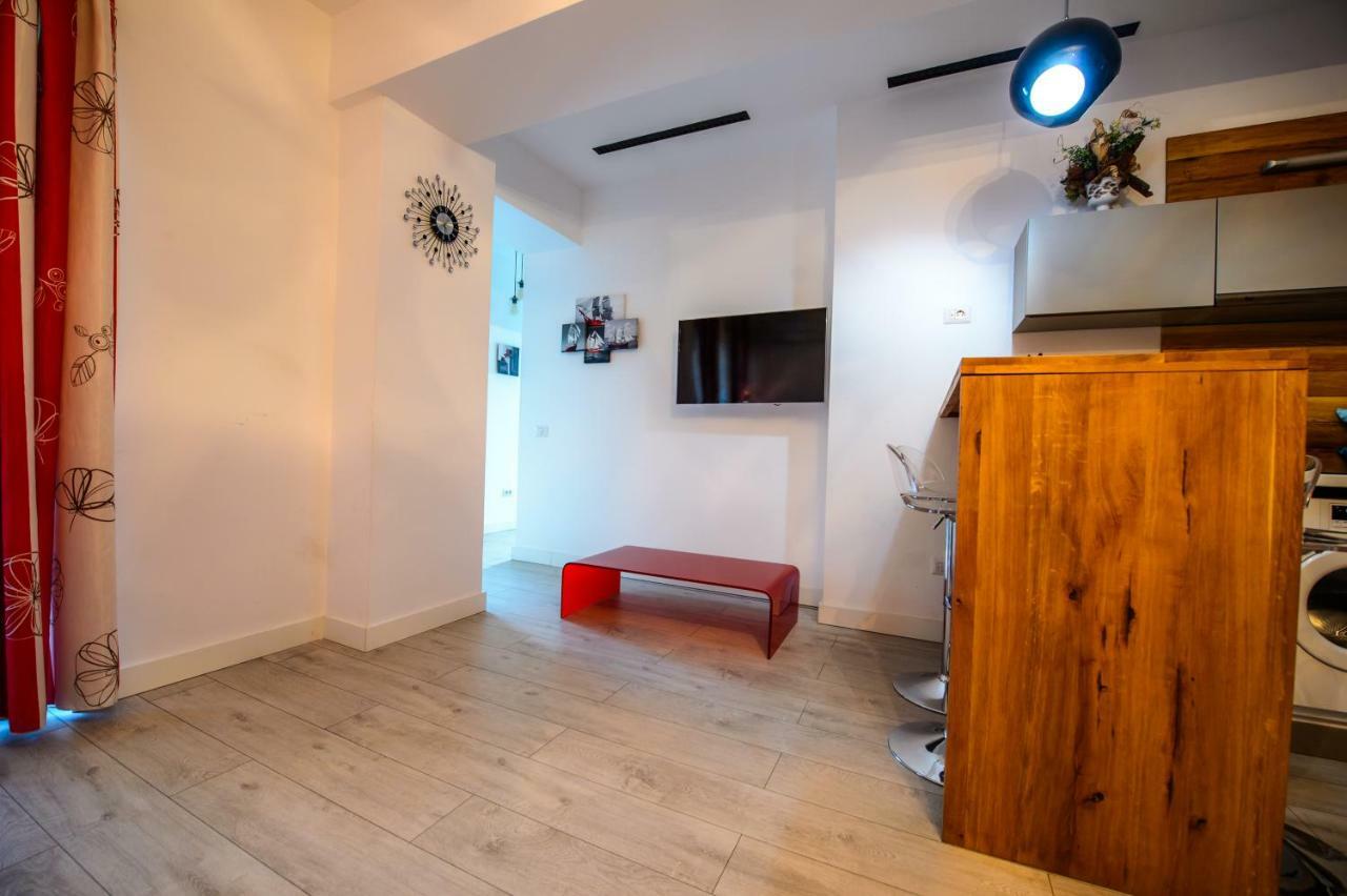 Blue Bike Seaview Apartment Mamaia Esterno foto