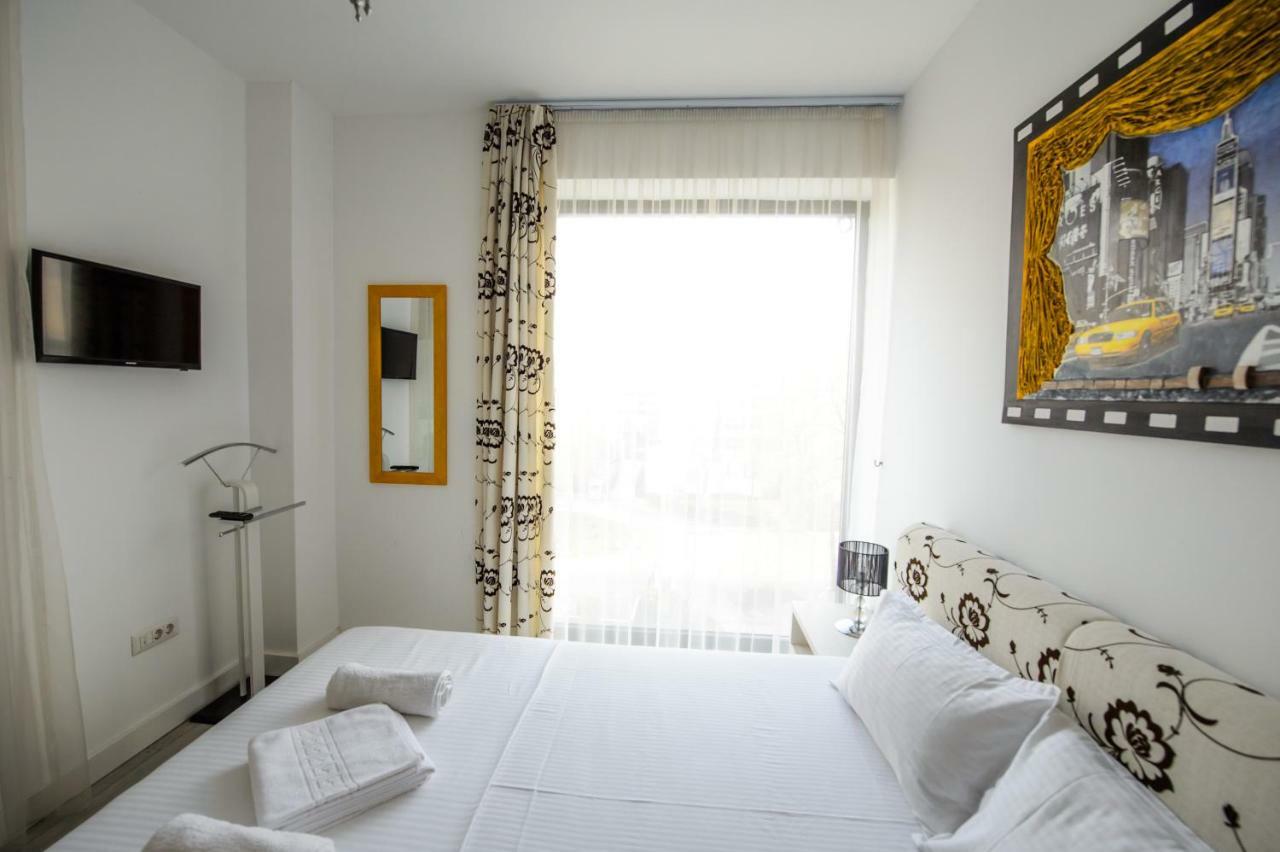 Blue Bike Seaview Apartment Mamaia Esterno foto