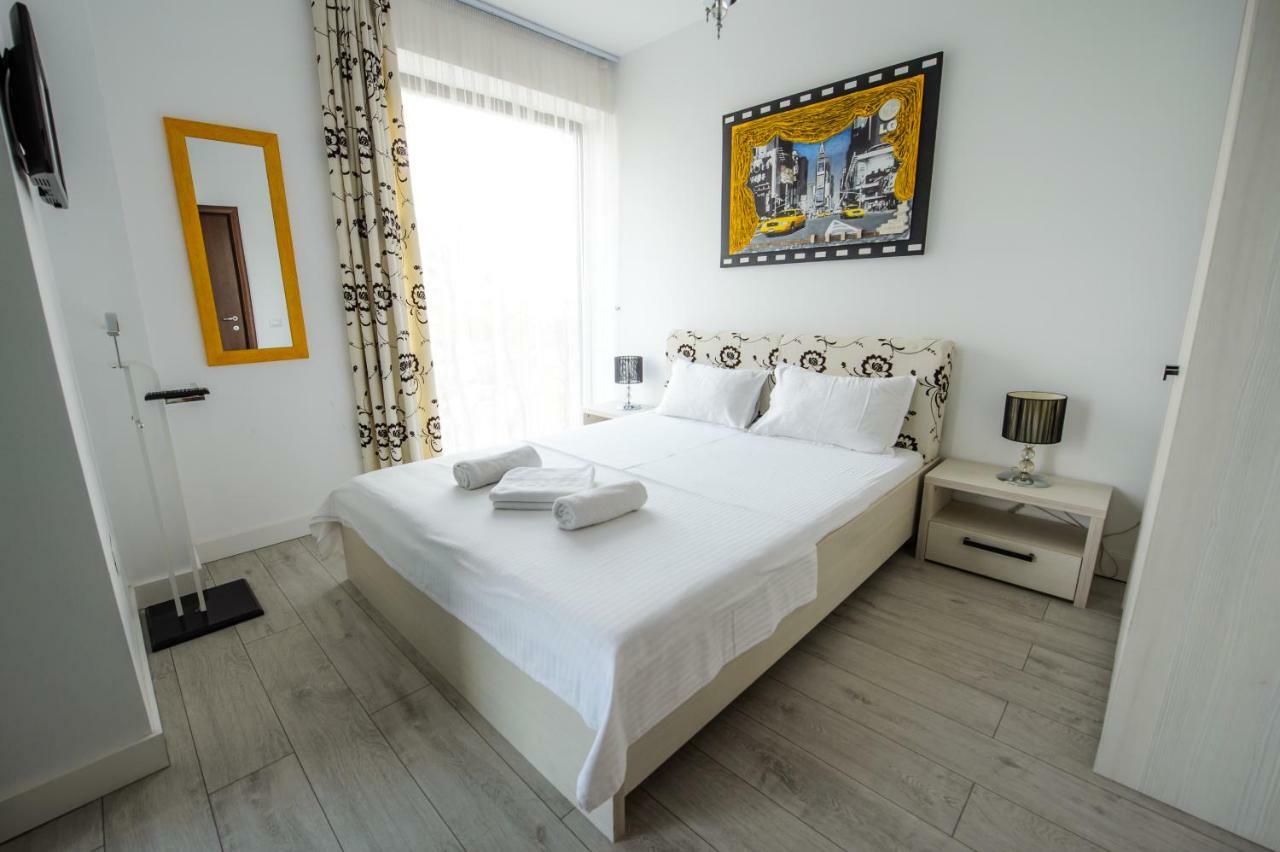 Blue Bike Seaview Apartment Mamaia Esterno foto